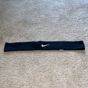 🌟Nike Women’s One Size Dri-Fit 3.0 Solid Black Head Tie w/ Nike Logo